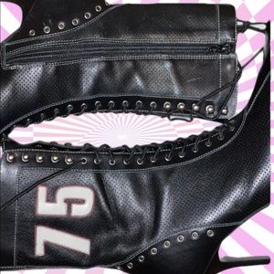 Steve Madden lace up bootie